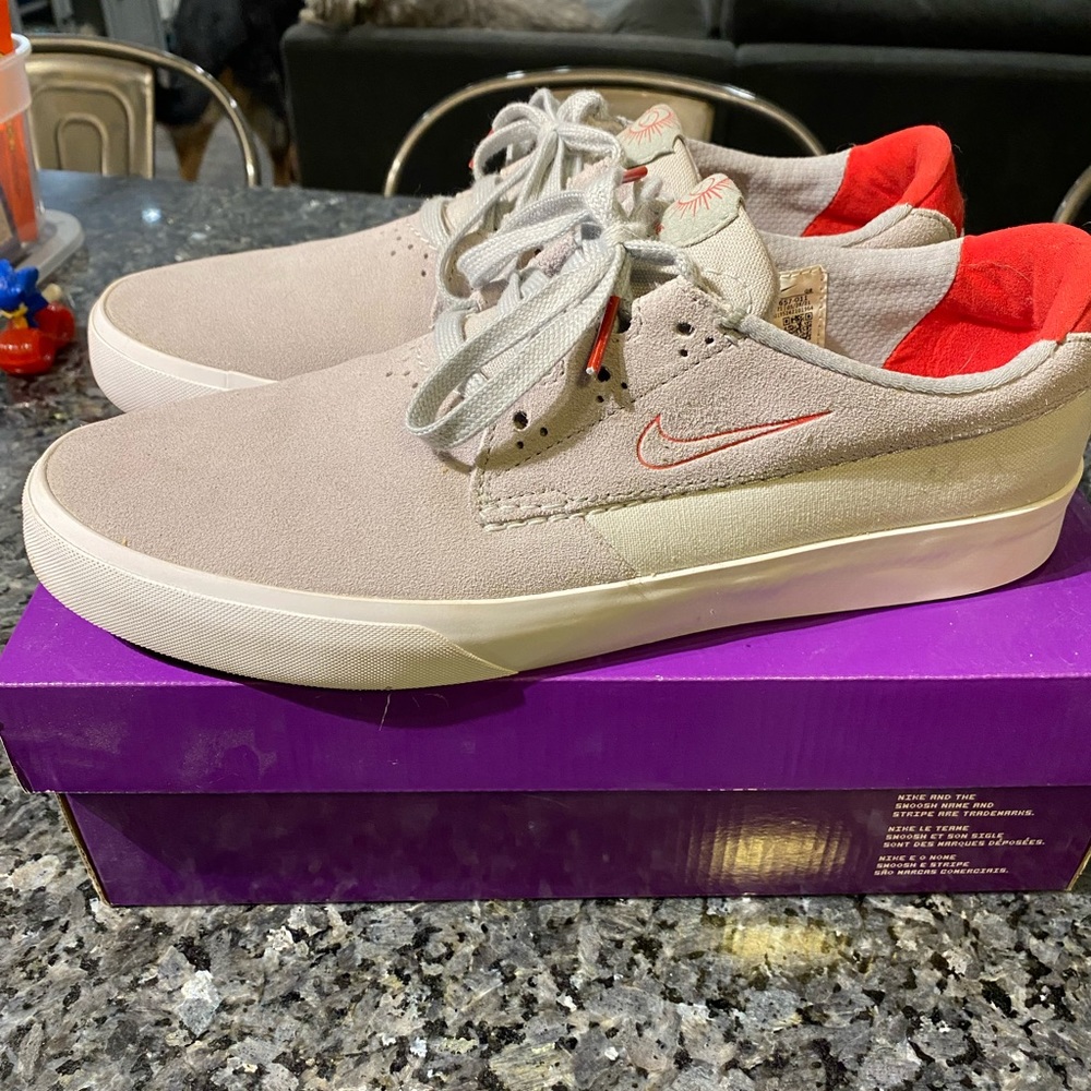 Men’s Nike SB Shane shoes size 11.5